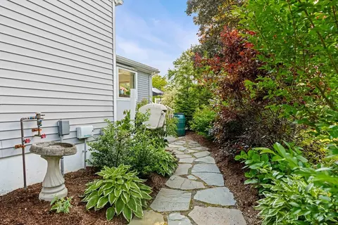 Exterior - 19 Maple St, Salisbury, MA 01952 photo 13 of 13