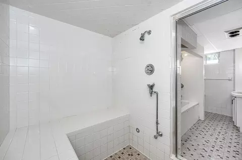 Bath - 9 Seneca Dr, Danvers, MA 01923 photo 2 of 2