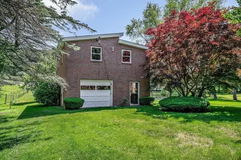 Exterior - 9 Seneca Dr, Danvers, MA 01923 photo 3 of 3