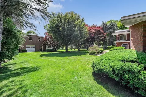 Exterior - 9 Seneca Dr, Danvers, MA 01923 photo 2 of 3