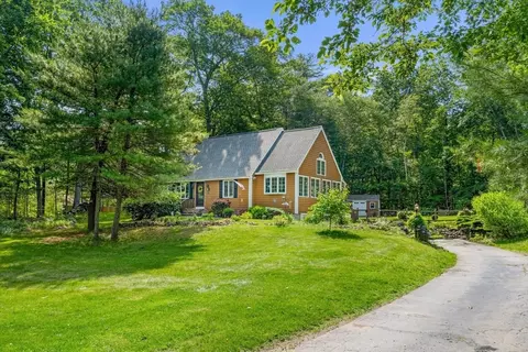 115 Depot, Boxford, MA 01921