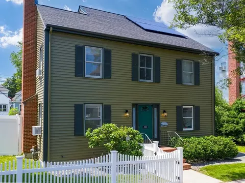 168 Maple St, Boston, MA 02132