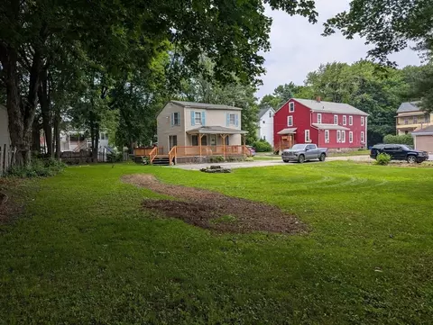 8 May St, Webster, MA 01570 photo 3