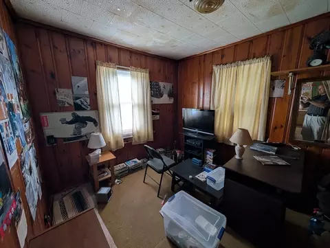 8 May St, Webster, MA 01570 photo 24