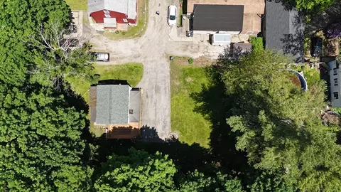 8 May St, Webster, MA 01570 photo 29