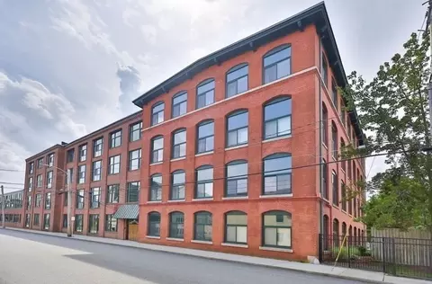 150 Rumford Ave #306, Mansfield, MA 02048