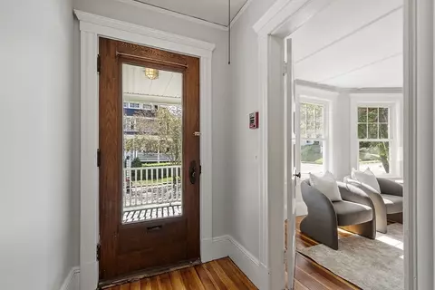 33-35 Baker Ave #1, Beverly, MA 01915 photo 4