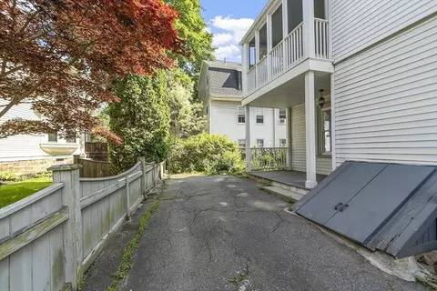 33-35 Baker Ave #1, Beverly, MA 01915 photo 24