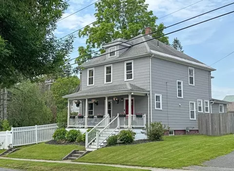 104 Wells St, Greenfield, MA 01301