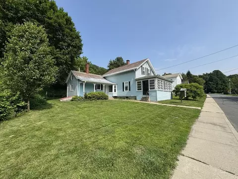 45 North St, Shelburne Falls, MA 01370