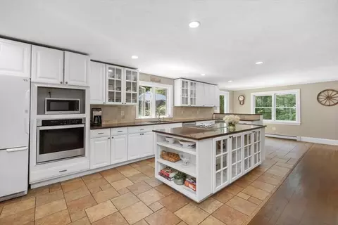 12 Whitcomb Ln, Hingham, MA 02043 photo 11