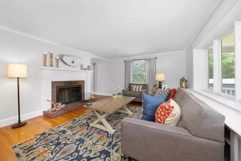 12 Whitcomb Ln, Hingham, MA 02043 photo 8