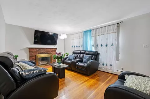 96 Calumet Ave, Worcester, MA 01606 photo 5