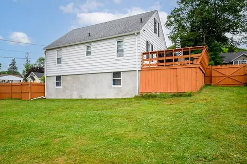 96 Calumet Ave, Worcester, MA 01606 photo 24