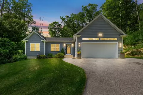 340 The Trl, Sturbridge, MA 01518
