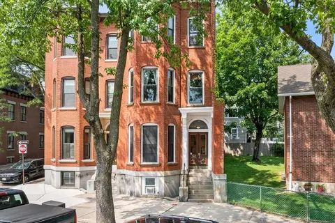 397 Main St #4, Boston, MA 02129