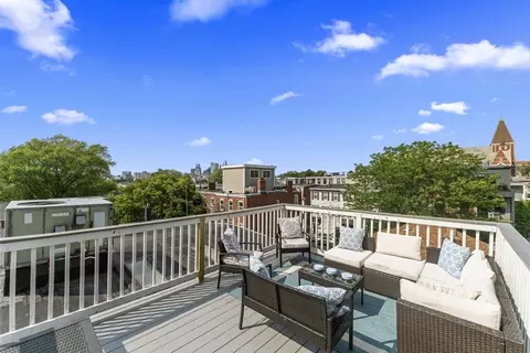 10 Mitchell St #3, Boston, MA 02127
