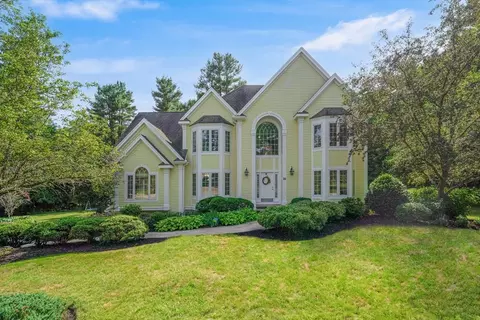 22 Campbell Rd, Middleton, MA 01949