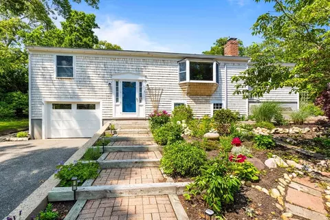 6 Paddock Dr, Harwich, MA 02645 photo 3