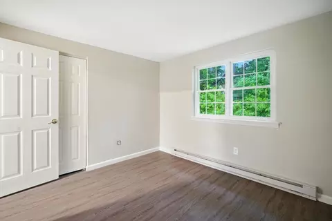 2 Maple Crest Cir #F, Holyoke, MA 01040 photo 18