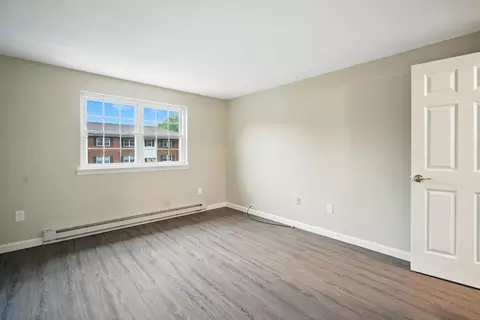 2 Maple Crest Cir #F, Holyoke, MA 01040 photo 12
