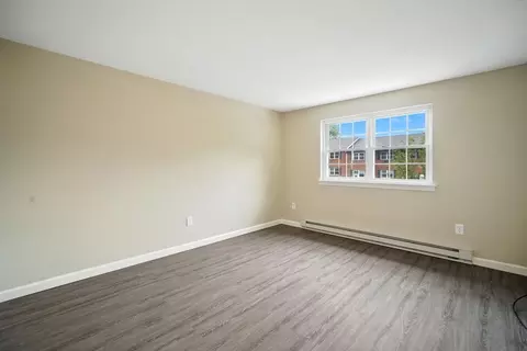2 Maple Crest Cir #F, Holyoke, MA 01040 photo 10