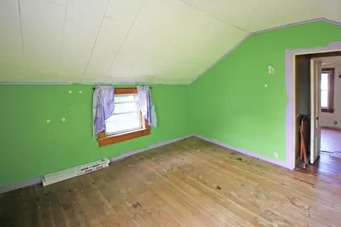 74 Parsons St, Easthampton, MA 01027 photo 16
