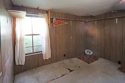 74 Parsons St, Easthampton, MA 01027 photo 17