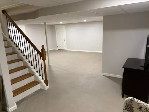 43 Caddyshack Dr, Chicopee, MA 01020 photo 24