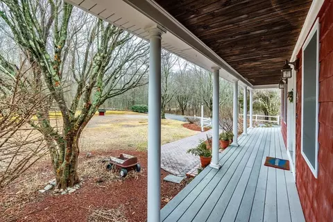 262 Homestead Ave, Rehoboth, MA 02769 photo 4