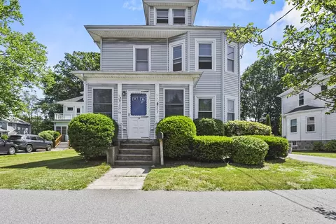 34 Bouve Ave, Brockton, MA 02301