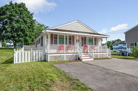 33 Hopkins St, Dracut, MA 01826