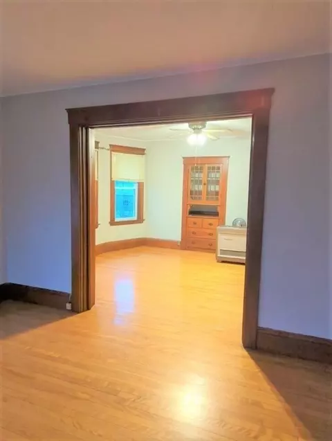 5 Watson Ave, Worcester, MA 01606 photo 2