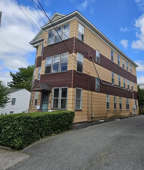 5 Watson Ave, Worcester, MA 01606