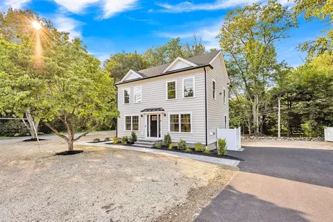 14 Northgate Rd, Northborough, MA 01532