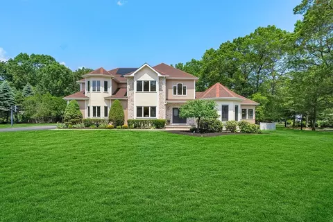 14 Sandpiper Hl, Sharon, MA 02067