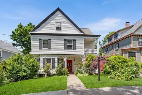 14 Franklin Ter, Hyde Park, MA 02136