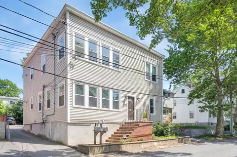 132 Sylvia St #1, Arlington, MA 02476