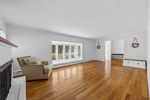 26 Hinckley Cir, Osterville, MA 02655 photo 5