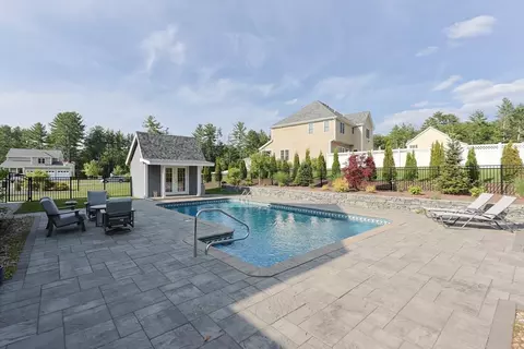 1 Summers Cir, Upton, MA 01568 photo 38