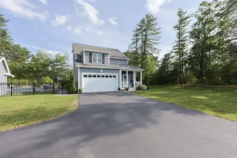 1 Summers Cir, Upton, MA 01568 photo 3