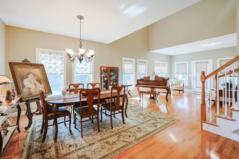 1 Summers Cir, Upton, MA 01568 photo 11