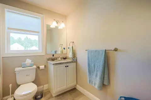 1 Summers Cir, Upton, MA 01568 photo 33