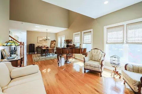 1 Summers Cir, Upton, MA 01568 photo 9
