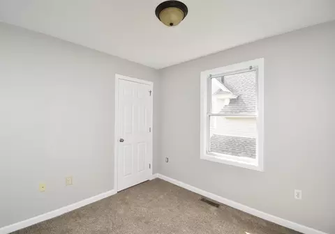581-583 Armory St, Springfield, MA 01104 photo 16