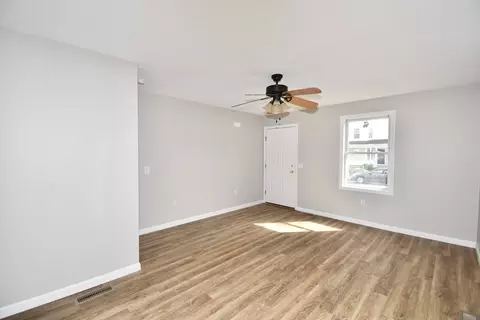 581-583 Armory St, Springfield, MA 01104 photo 7