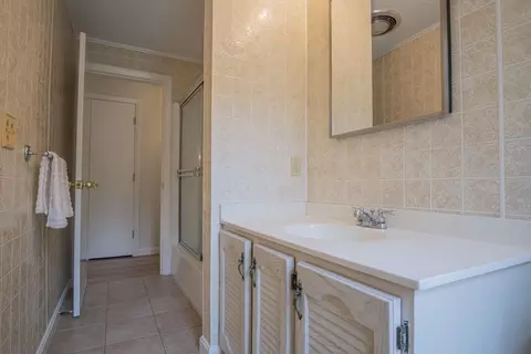6 Marshall Rd, Beverly, MA 01915 photo 17