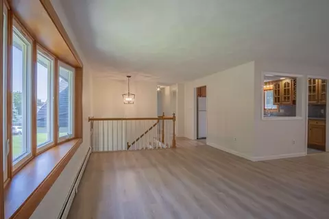 6 Marshall Rd, Beverly, MA 01915 photo 4