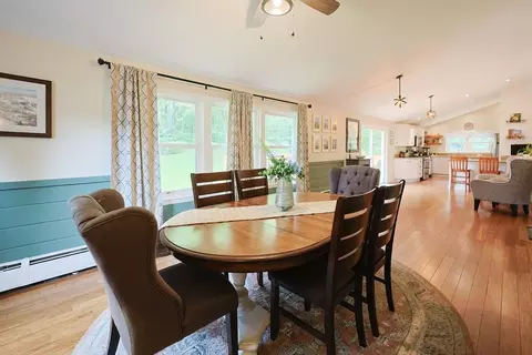 Dining - 7 11 Sovereign Hts, Sutton, MA 01590 photo 3 of 3