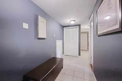 Entry Way - 7 11 Sovereign Hts, Sutton, MA 01590 photo 2 of 3